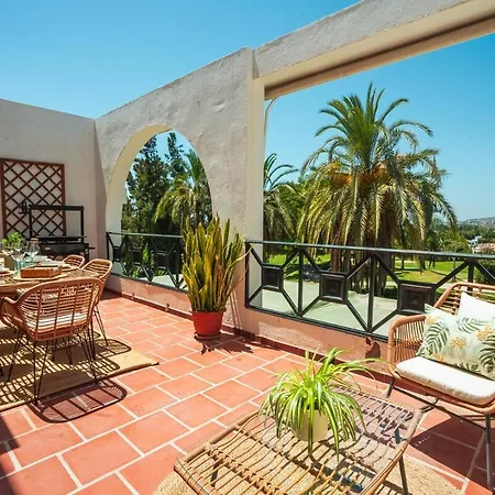 Andalusian House With Golf Course Views * Benahavís